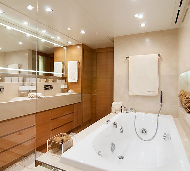 Ensuite