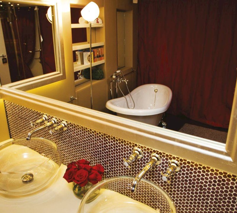 Ensuite