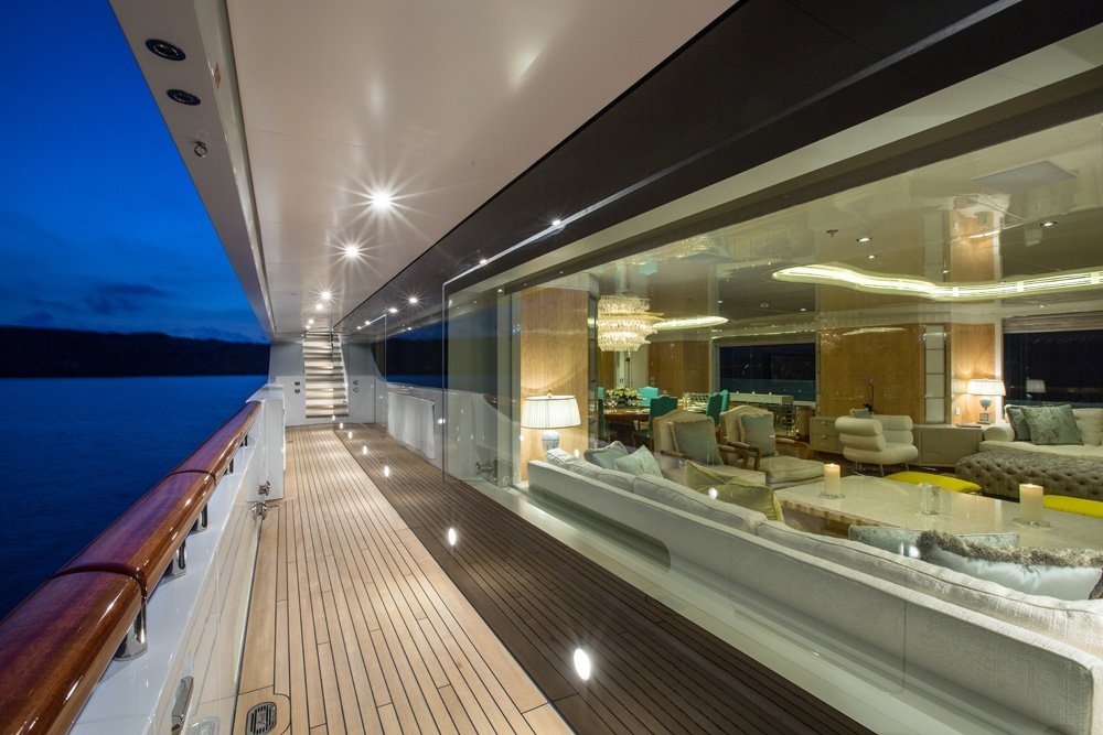 Side-deck