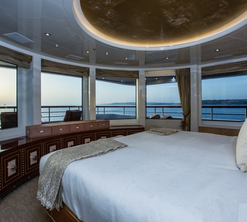 Double Cabin