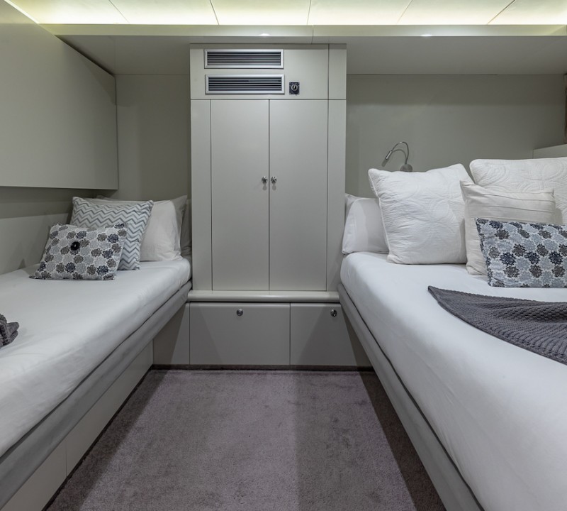 Twin Cabin