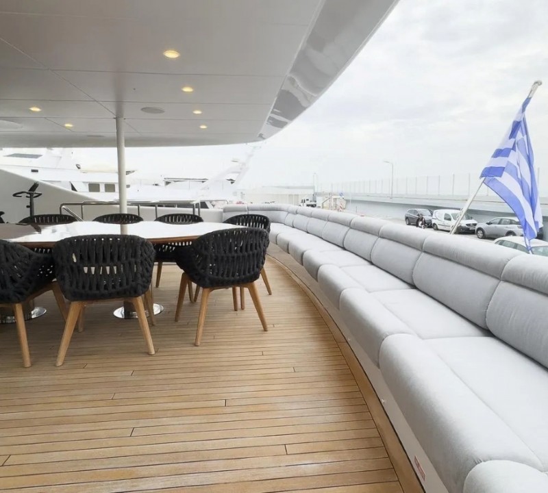 Exterior Dining Area