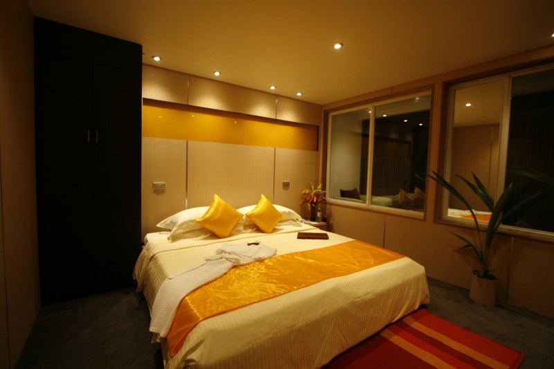 Guest Cabin