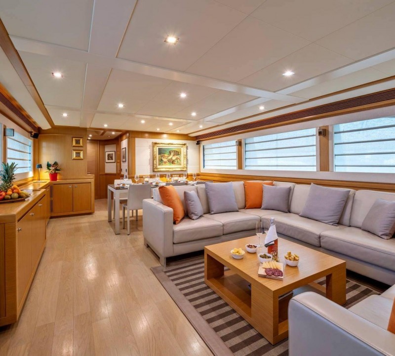 Saloon Seating