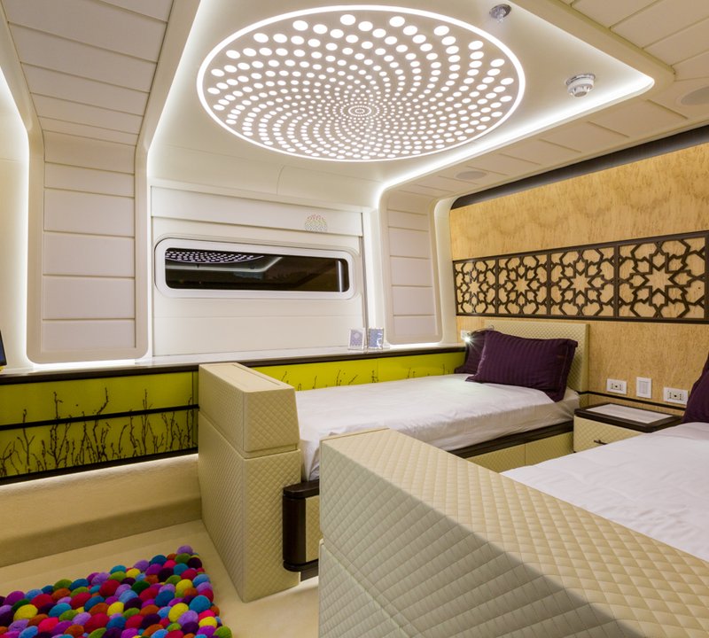 Twin Cabin