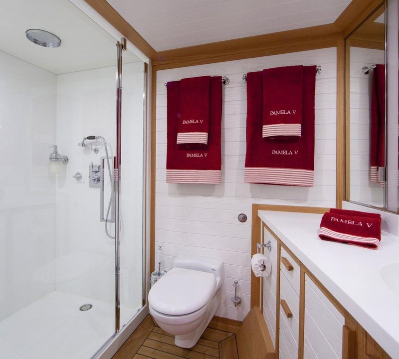 Ensuite