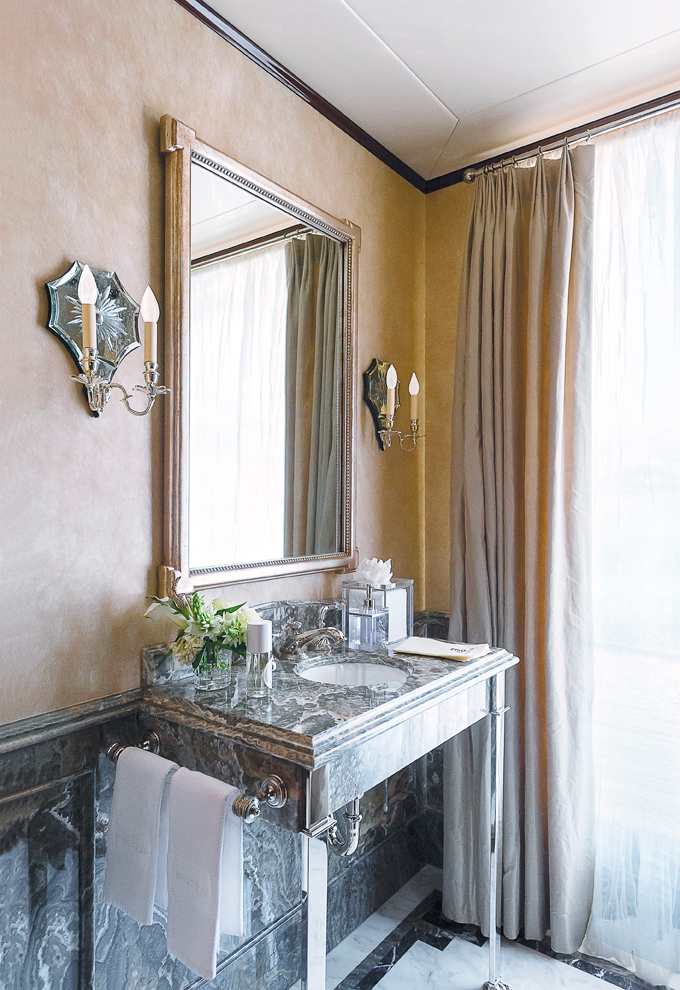 Ensuite