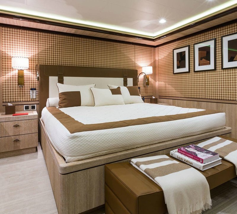 Double Cabin