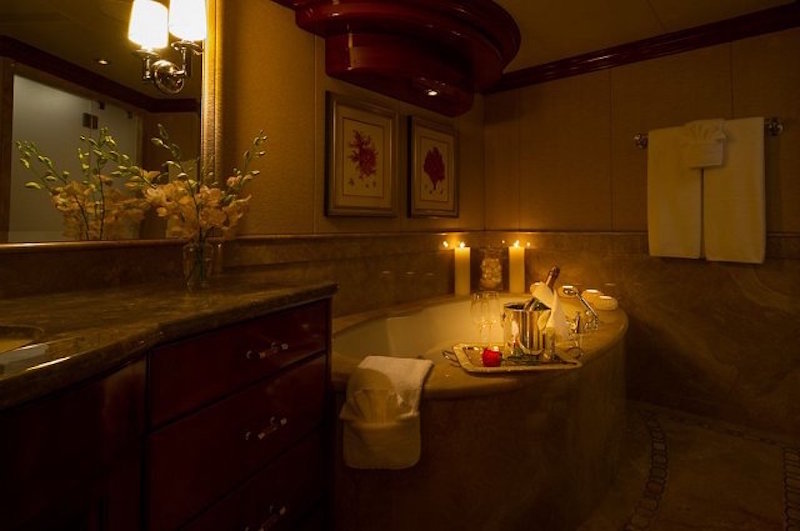 Guest Cabin