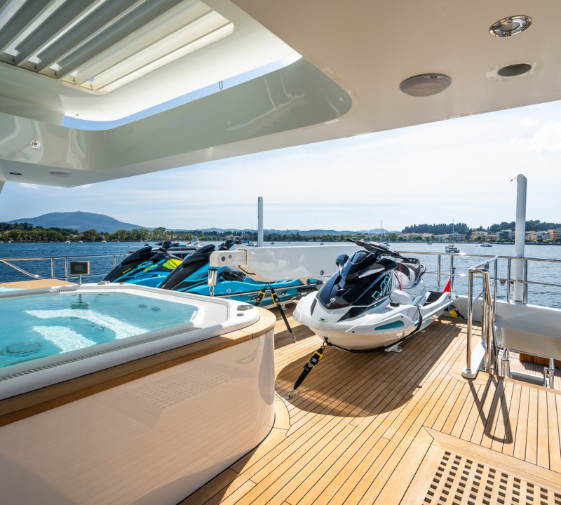 Sun Deck Jacuzzi