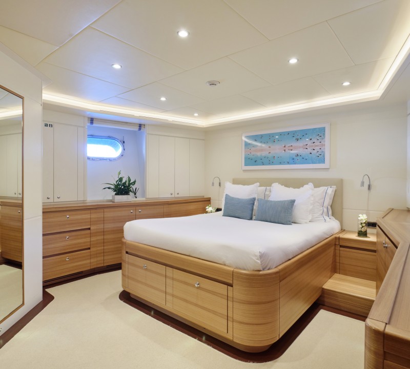 Double Cabin
