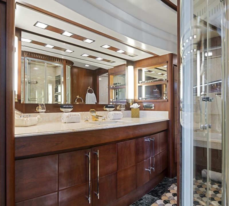 Master Ensuite