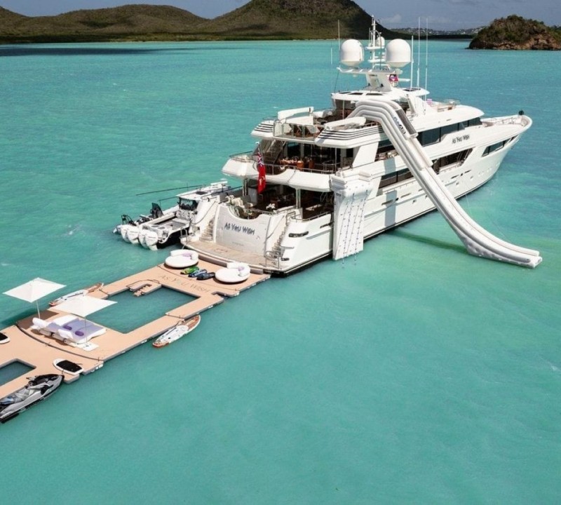 Exterior Swimming Area