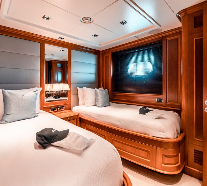 Twin Cabin