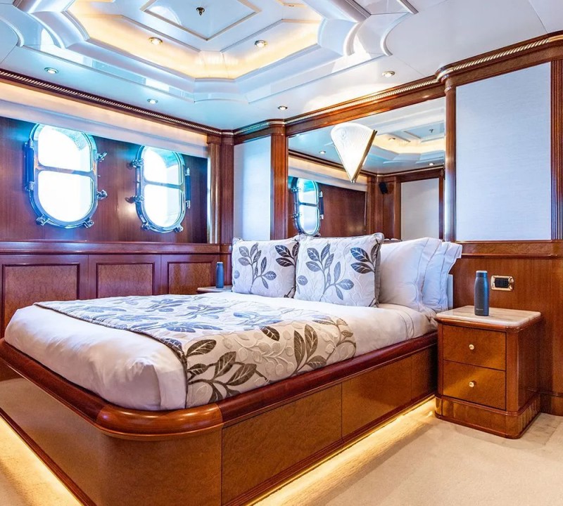 Guest suite