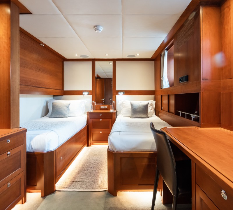 Twin Cabin