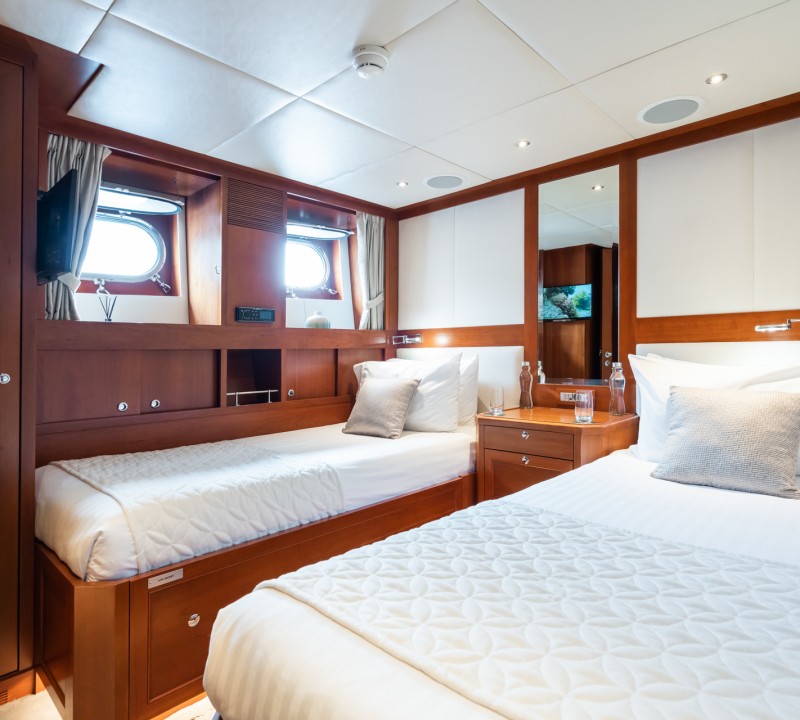 Twin Guest Suite