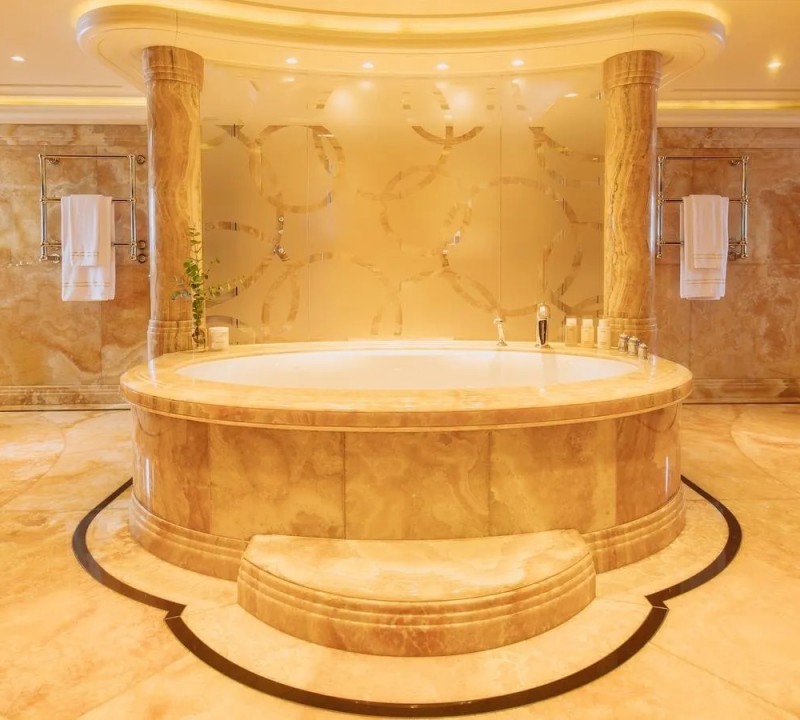 Master Ensuite