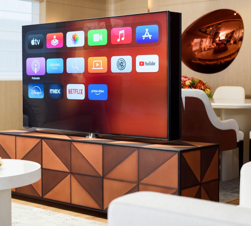 Saloon Tv