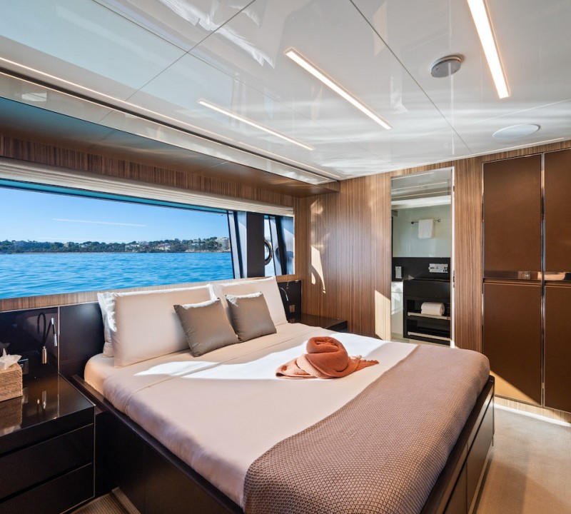 Double Cabin