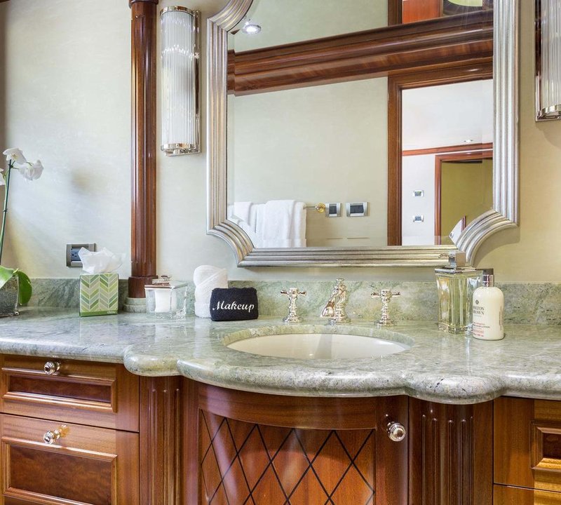 Ensuite