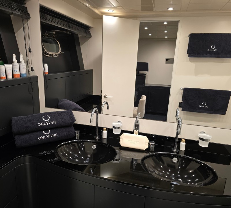 Master Ensuite
