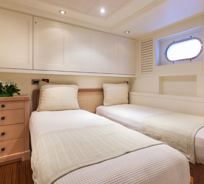 Twin Cabin