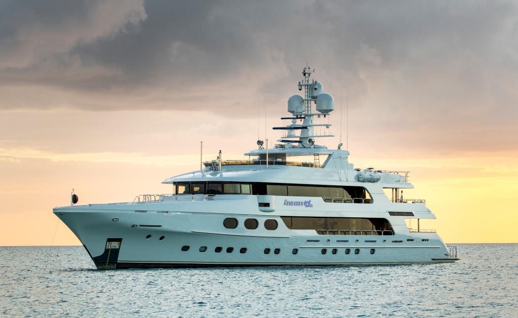 MY REMEMBER WHEN - Yacht