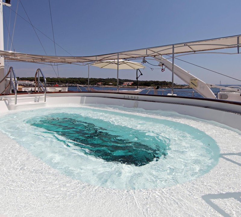 Sundeck