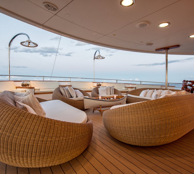 Aft Deck Seating