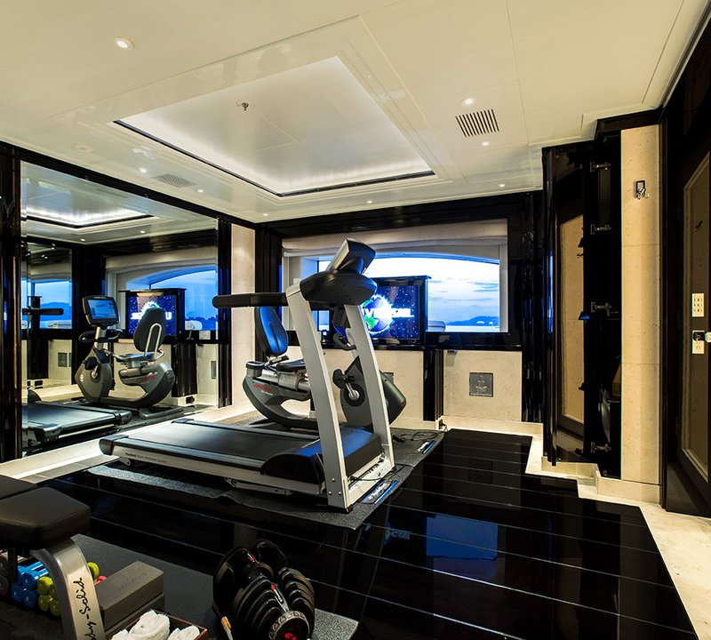 MY SILVER ANGEL - Gym