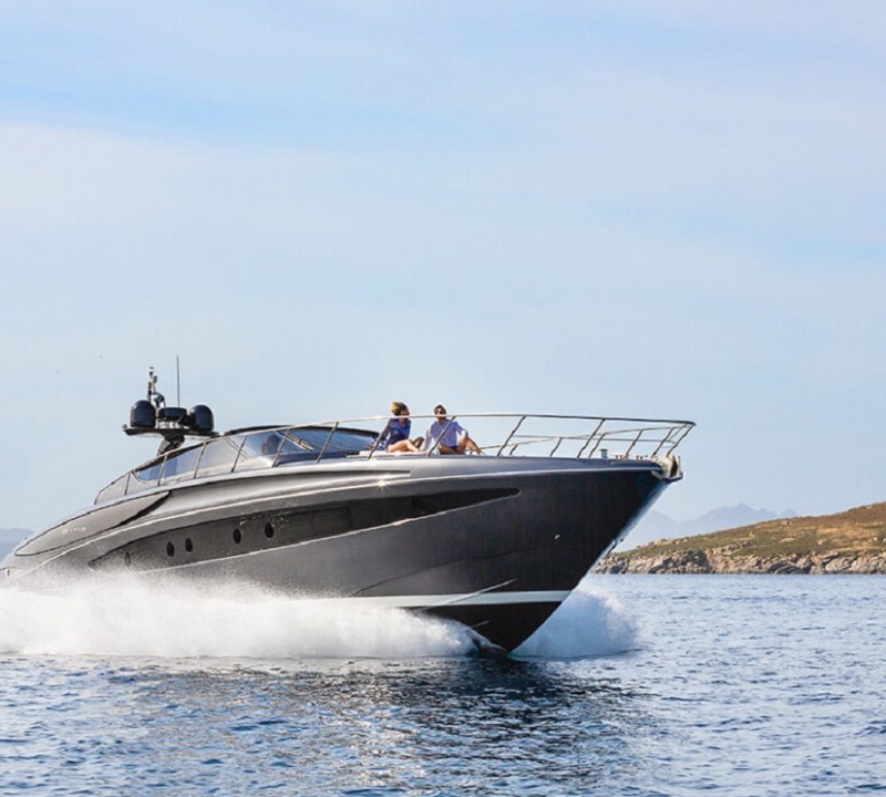 Motor yacht VANQUISH II