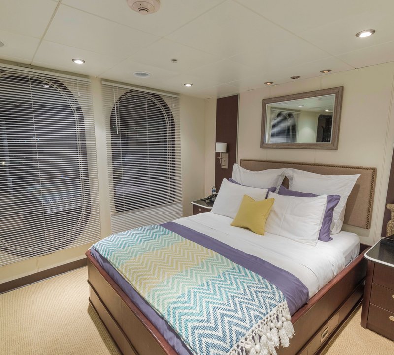 Double Cabin