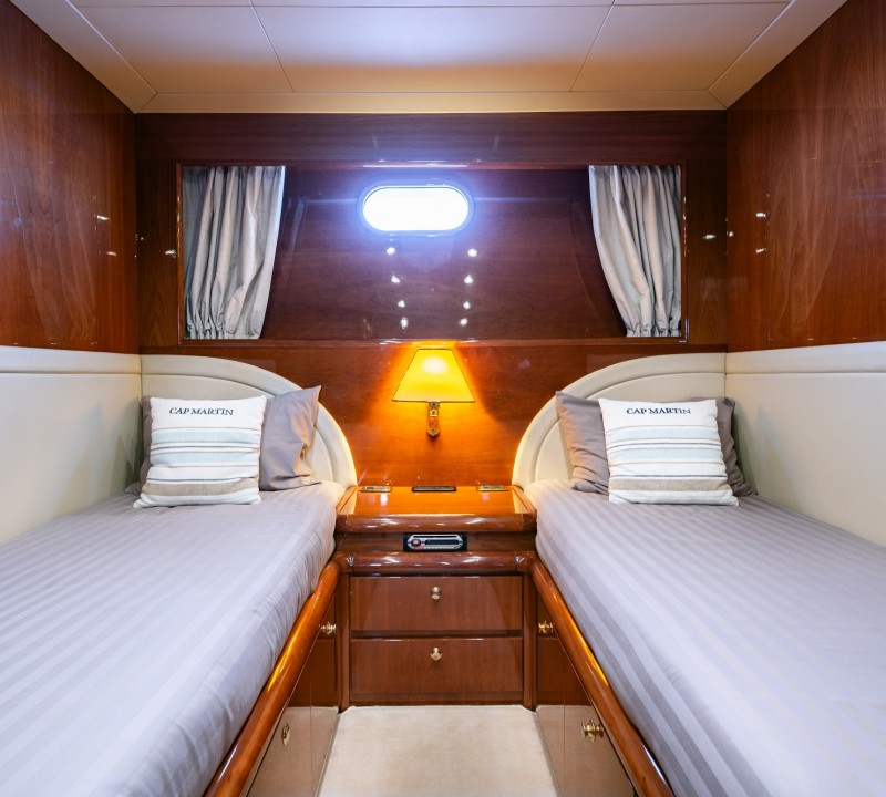 Twin Suite