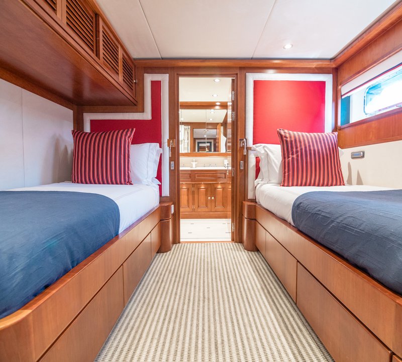 Twin Cabin