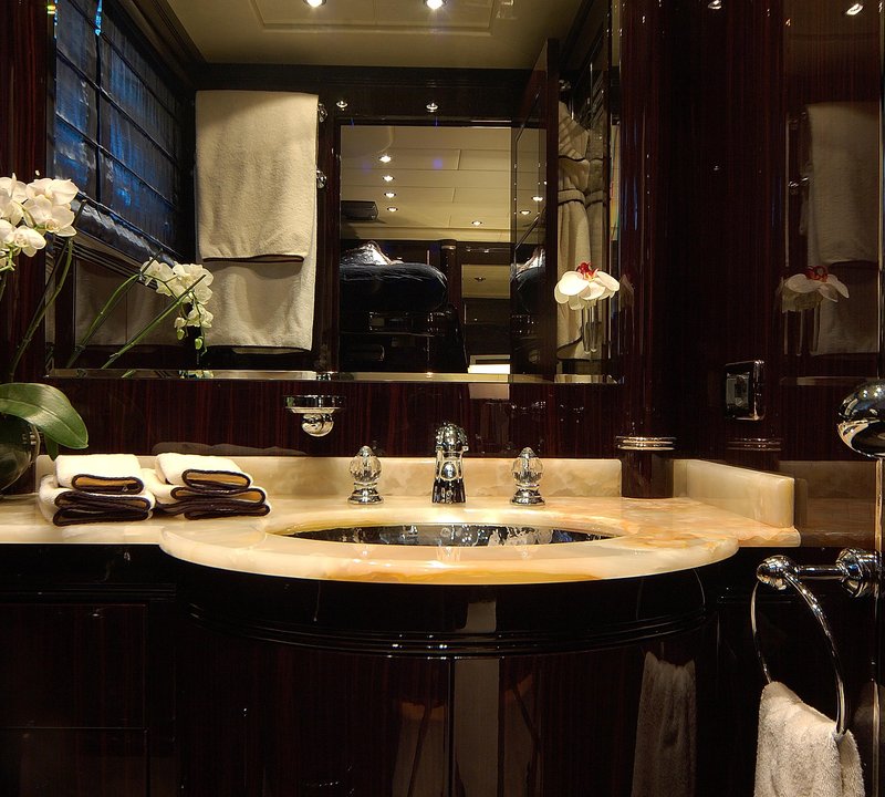 Ensuite