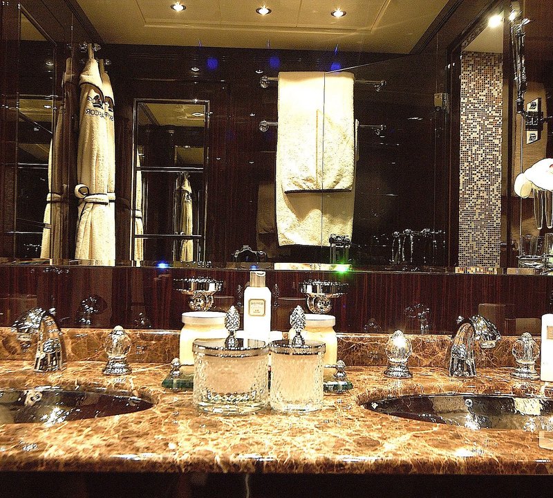 Ensuite