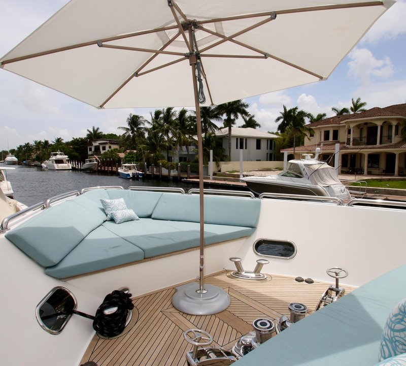 Foredeck Seating