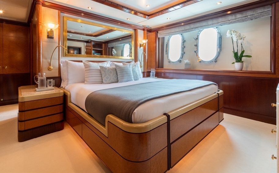 Double Guest Cabin