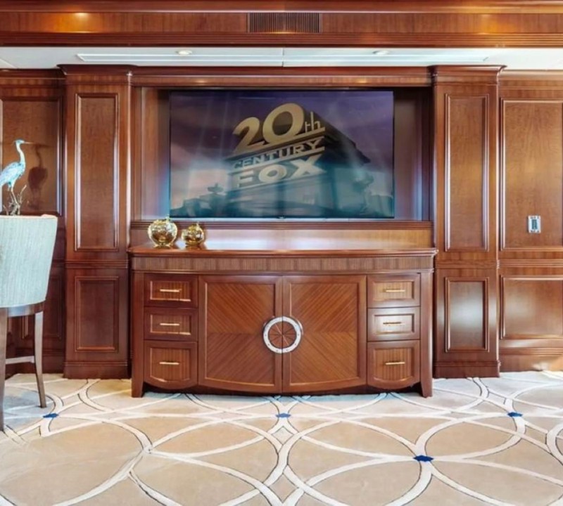 Bar Area