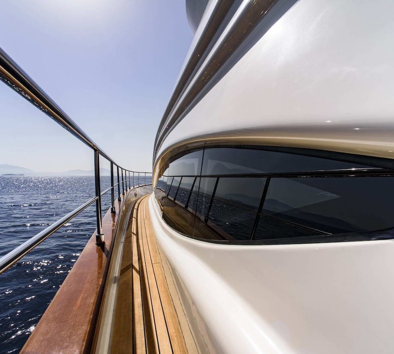 Side Deck