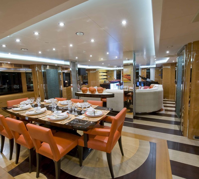 Dining And Salon