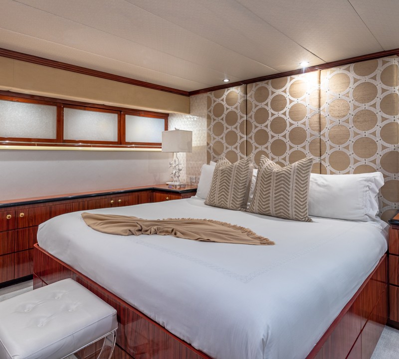 Double Cabin