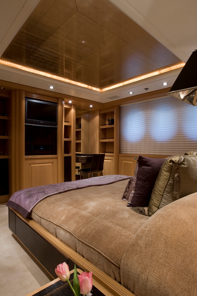 Double Cabin