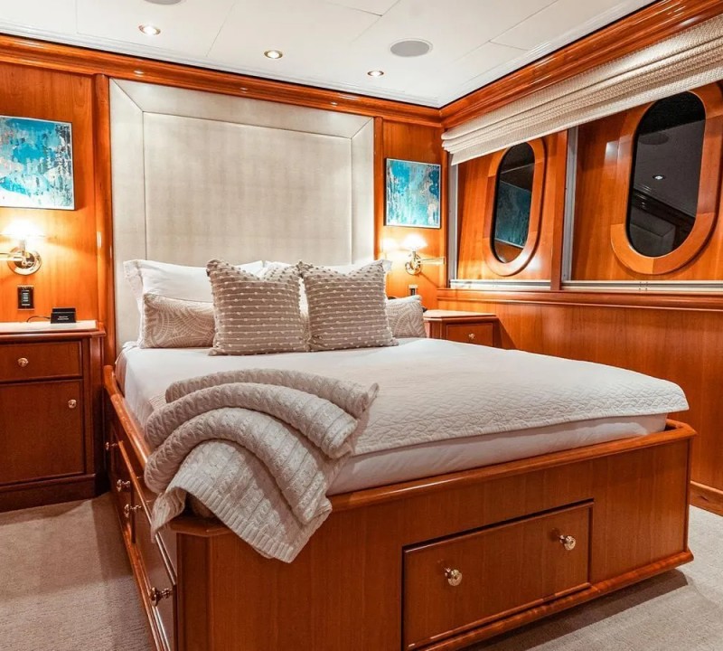 Double Guest Cabin