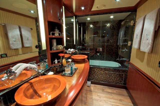 Guest Cabin