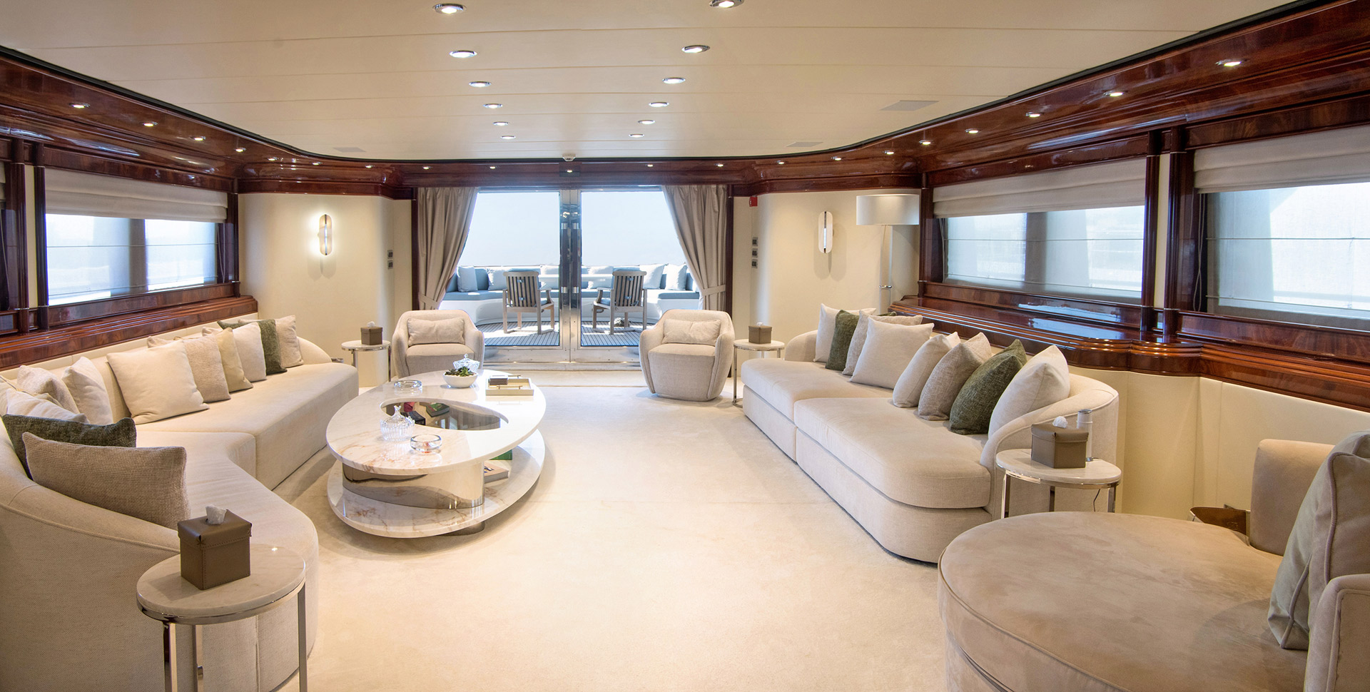 Saloon Seating