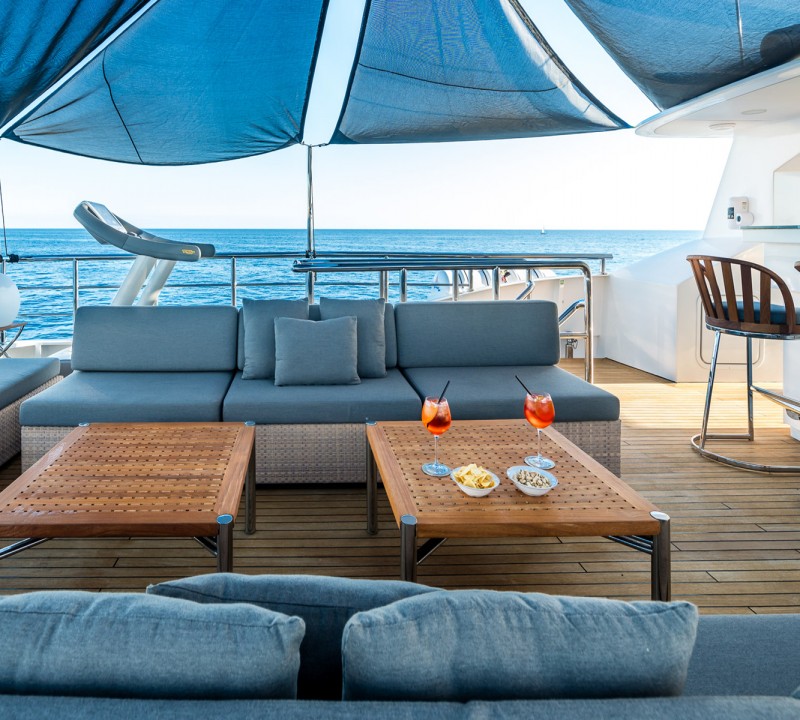 Sun Deck Seating