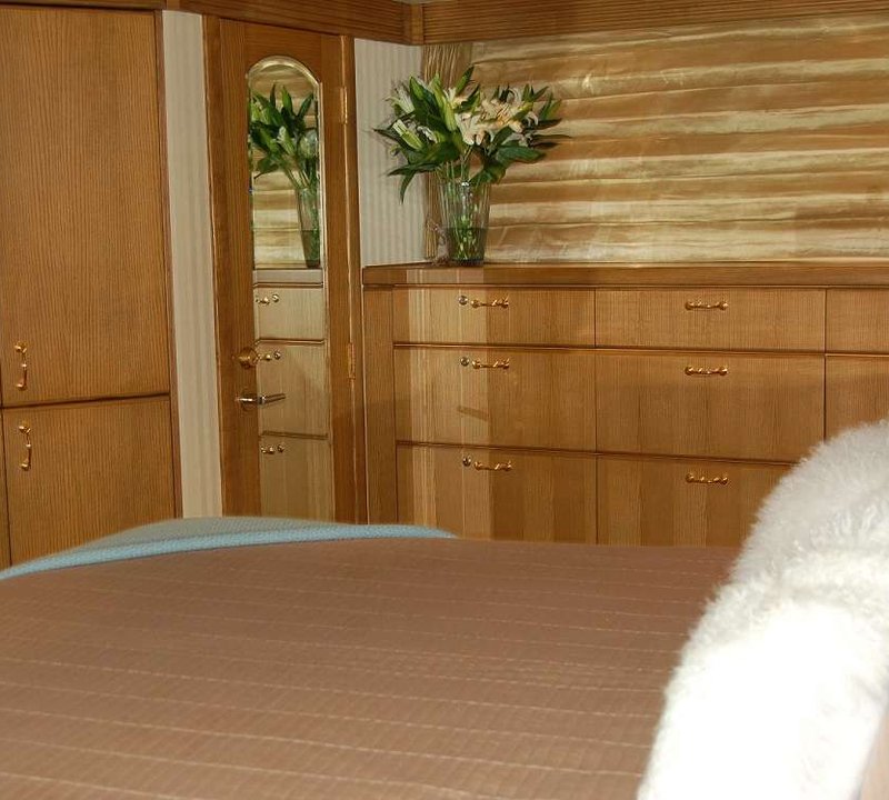 Guest Cabin