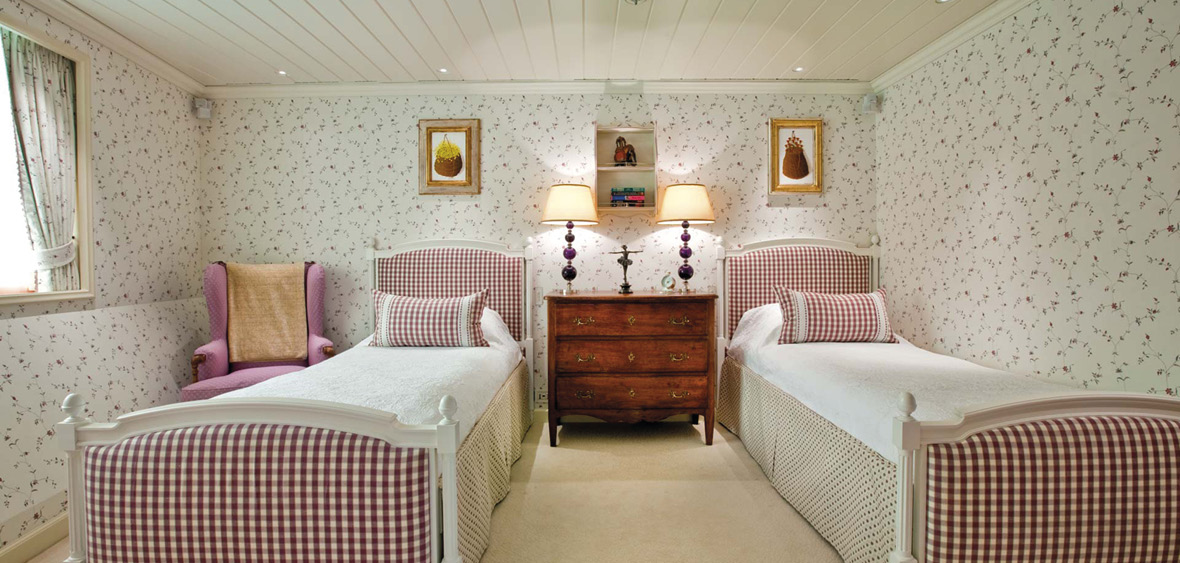 Guest Cabin